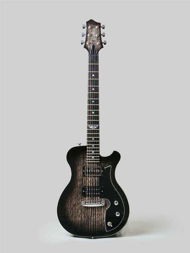 Pratley Pro DLX Electric Guitar Review by Australian Guitar Magazine