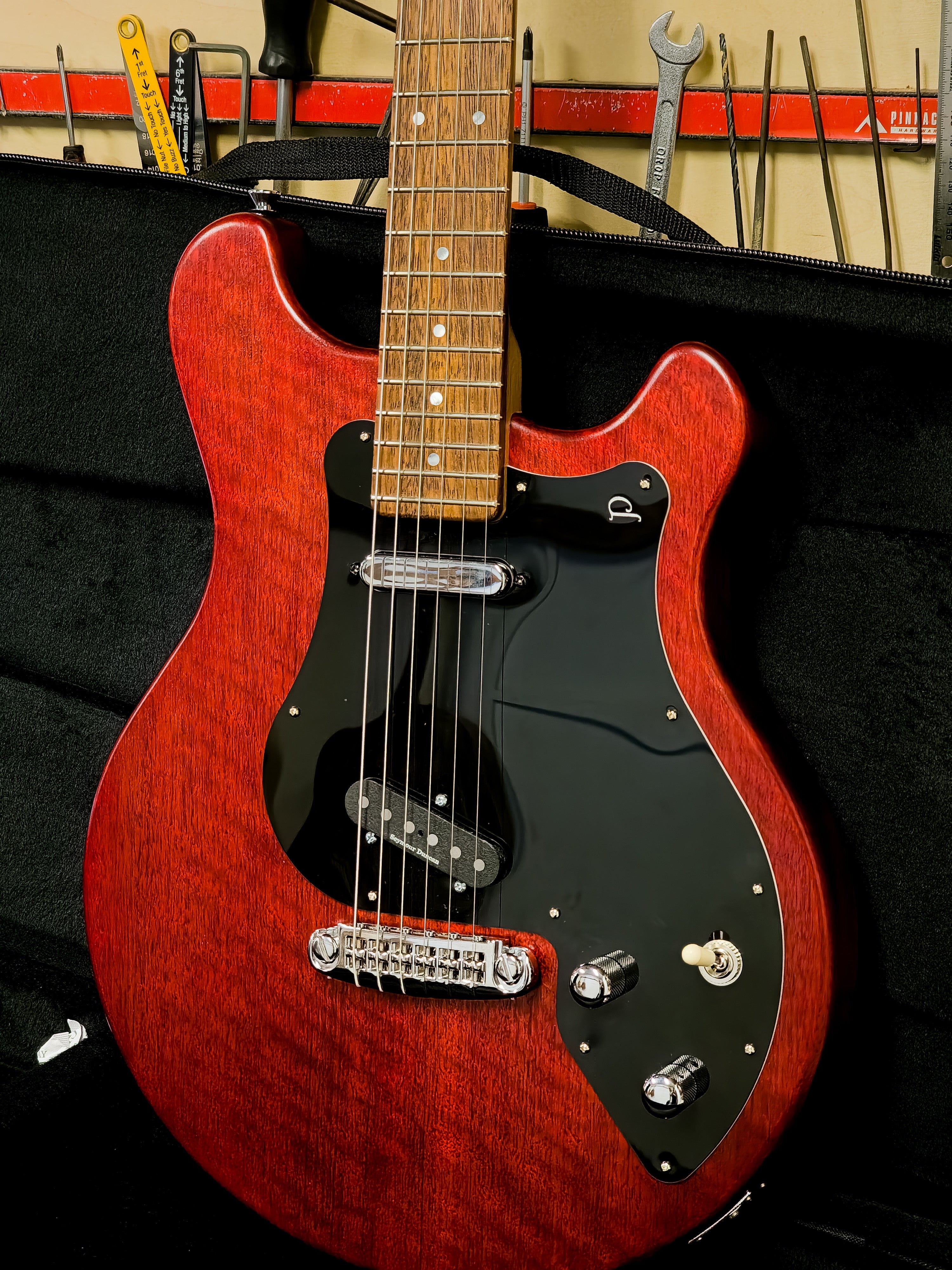 Pratley AP-11 Natural Red