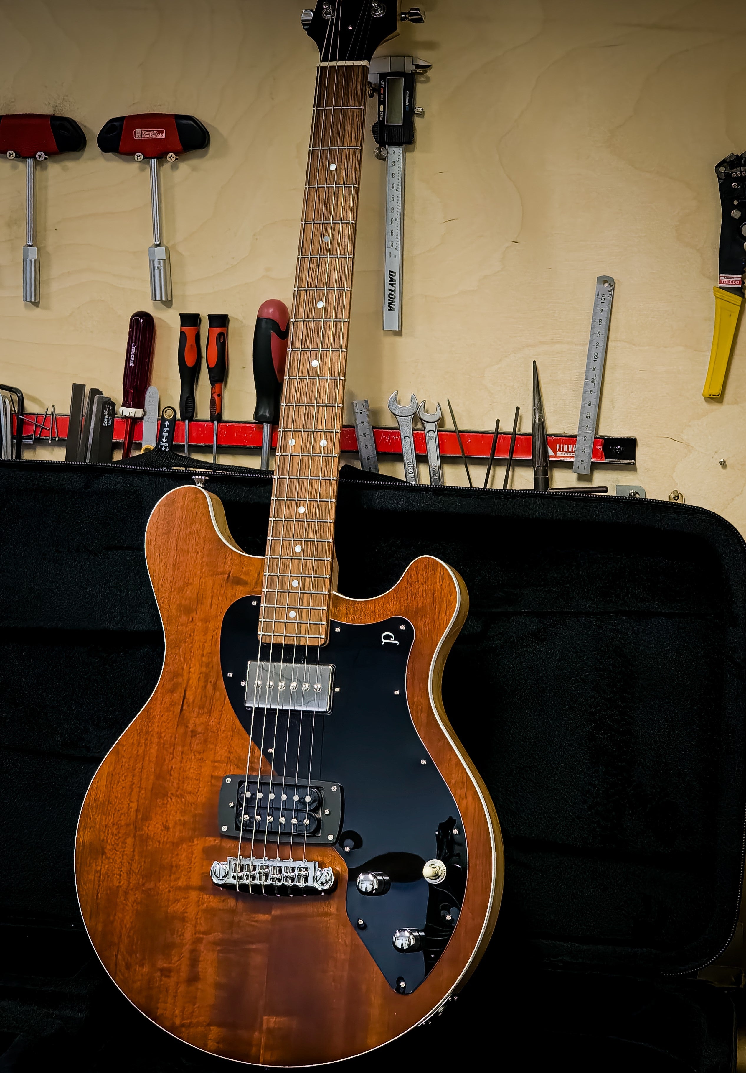 Pratley AP-92 Burnt Orange