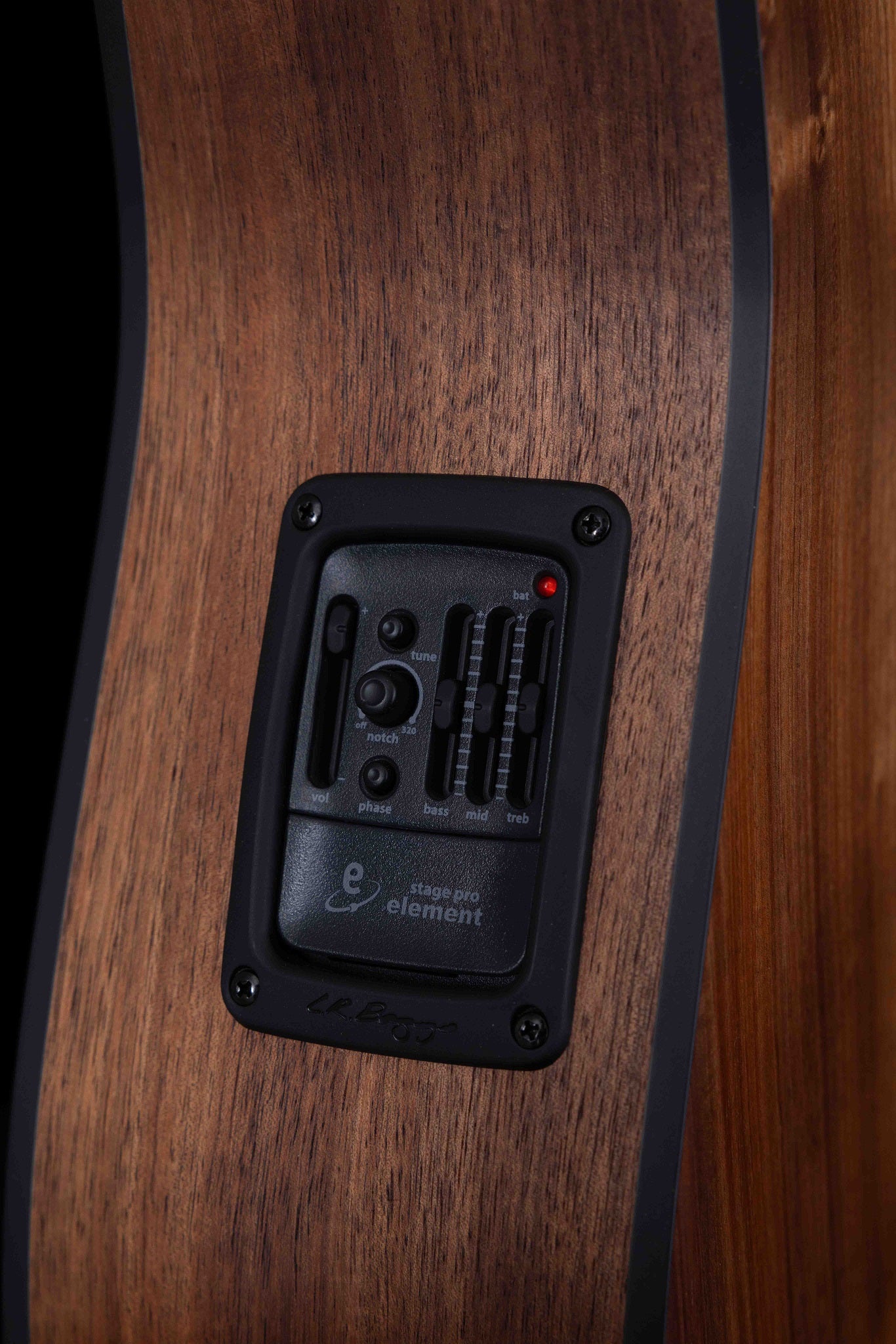 Classic Dreadnought Cutaway All Solid Blackwood