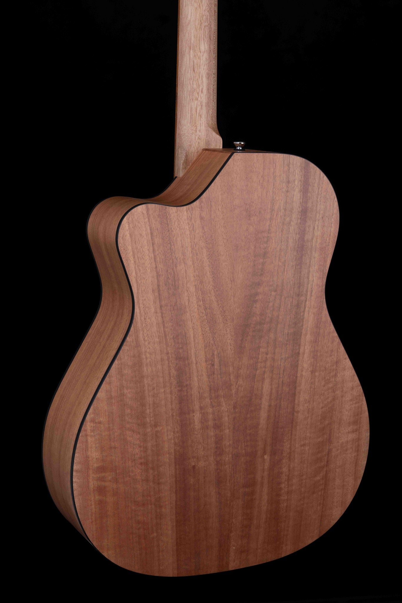 Classic OM Cutaway Model Solid Bunya Top, Solid Maple B/S