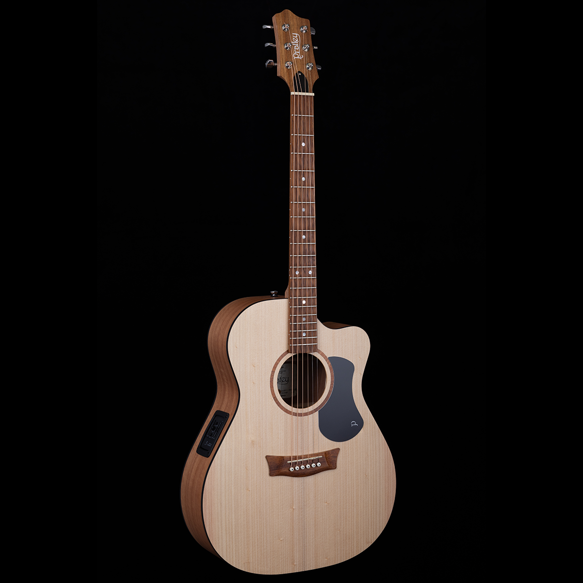 Classic OM Cutaway Model Solid Bunya Top, Solid Maple B/S