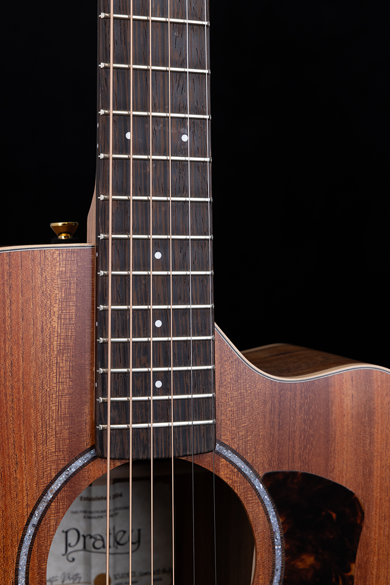 Studio Dreadnought Cutaway Model Blackwood B/S Australian Cedar Top