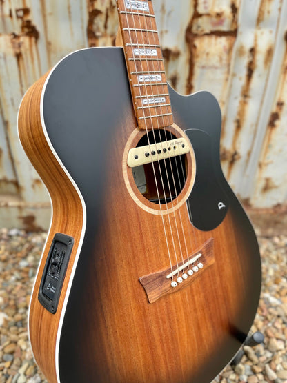 Artist Ash Grunwald Signature OM Model (AGOM-SCE-BWVB)