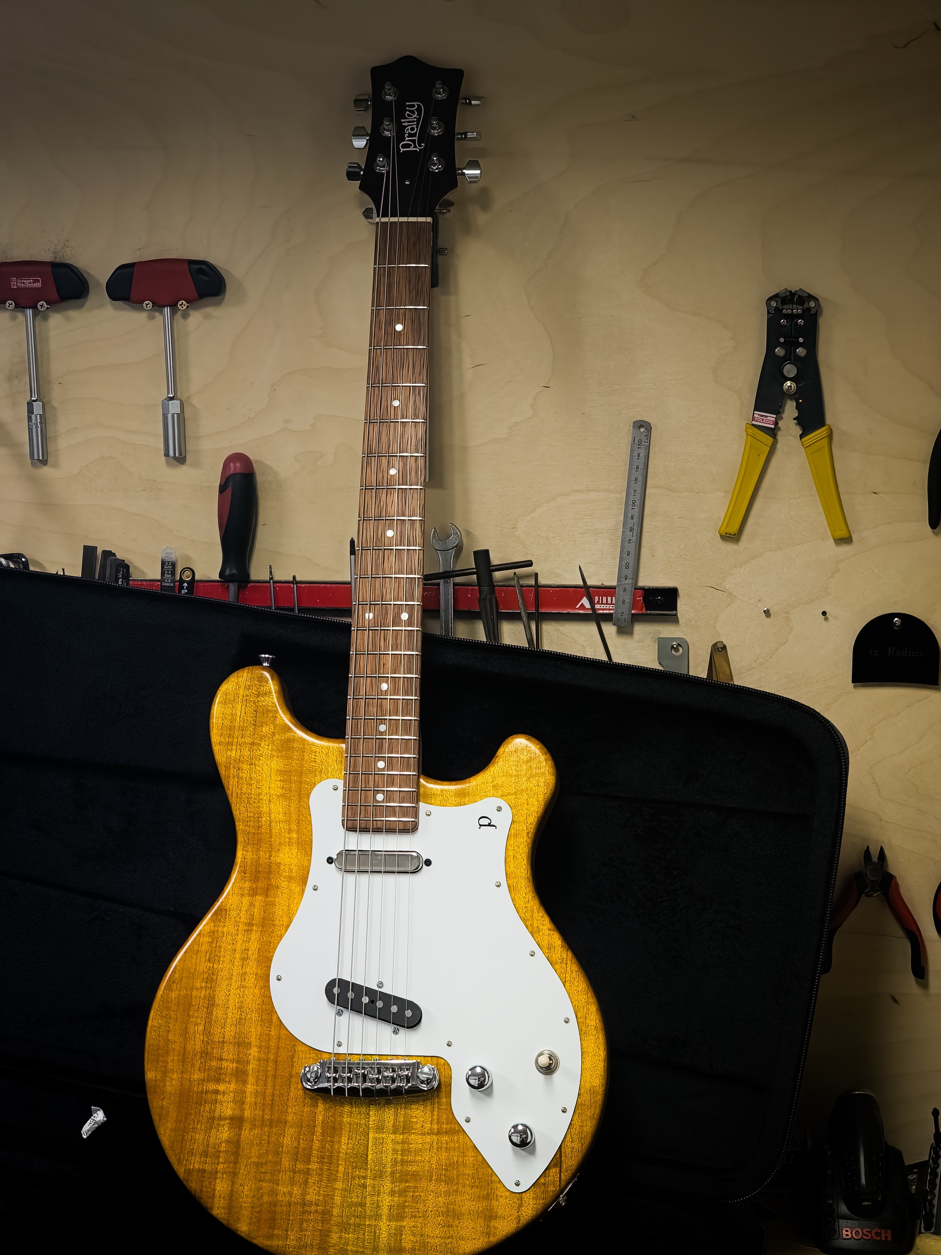 Pratley AP-11 Natural Amber