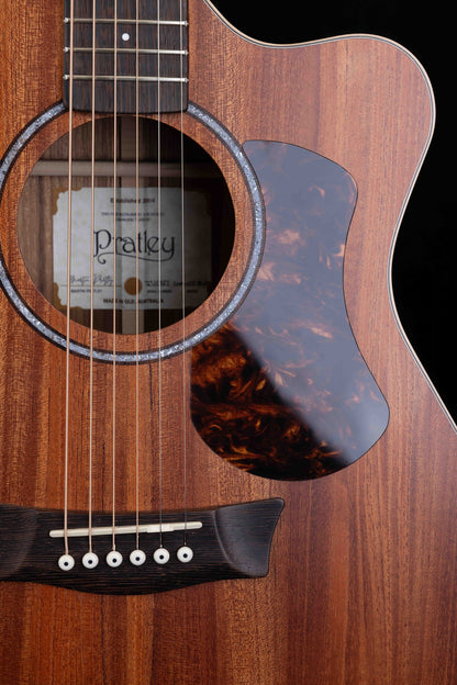 Studio OM Cutaway Model Blackwood B/S Australian Cedar Top