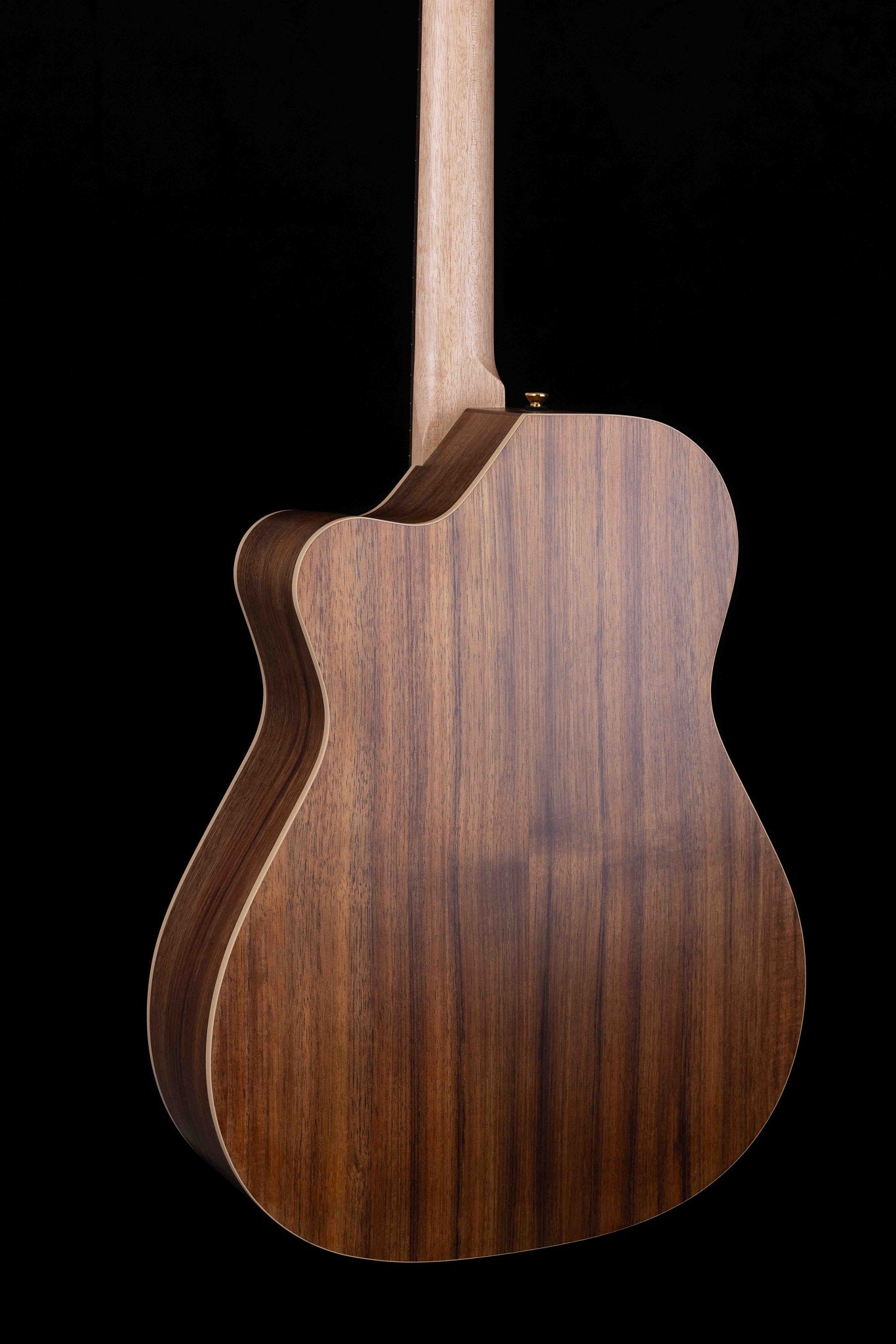 Studio OM Cutaway Model Blackwood B/S Australian Cedar Top